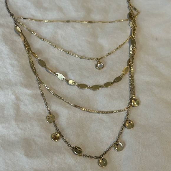 Lilly Pulitzer gold layered necklace - Picture 3 of 4